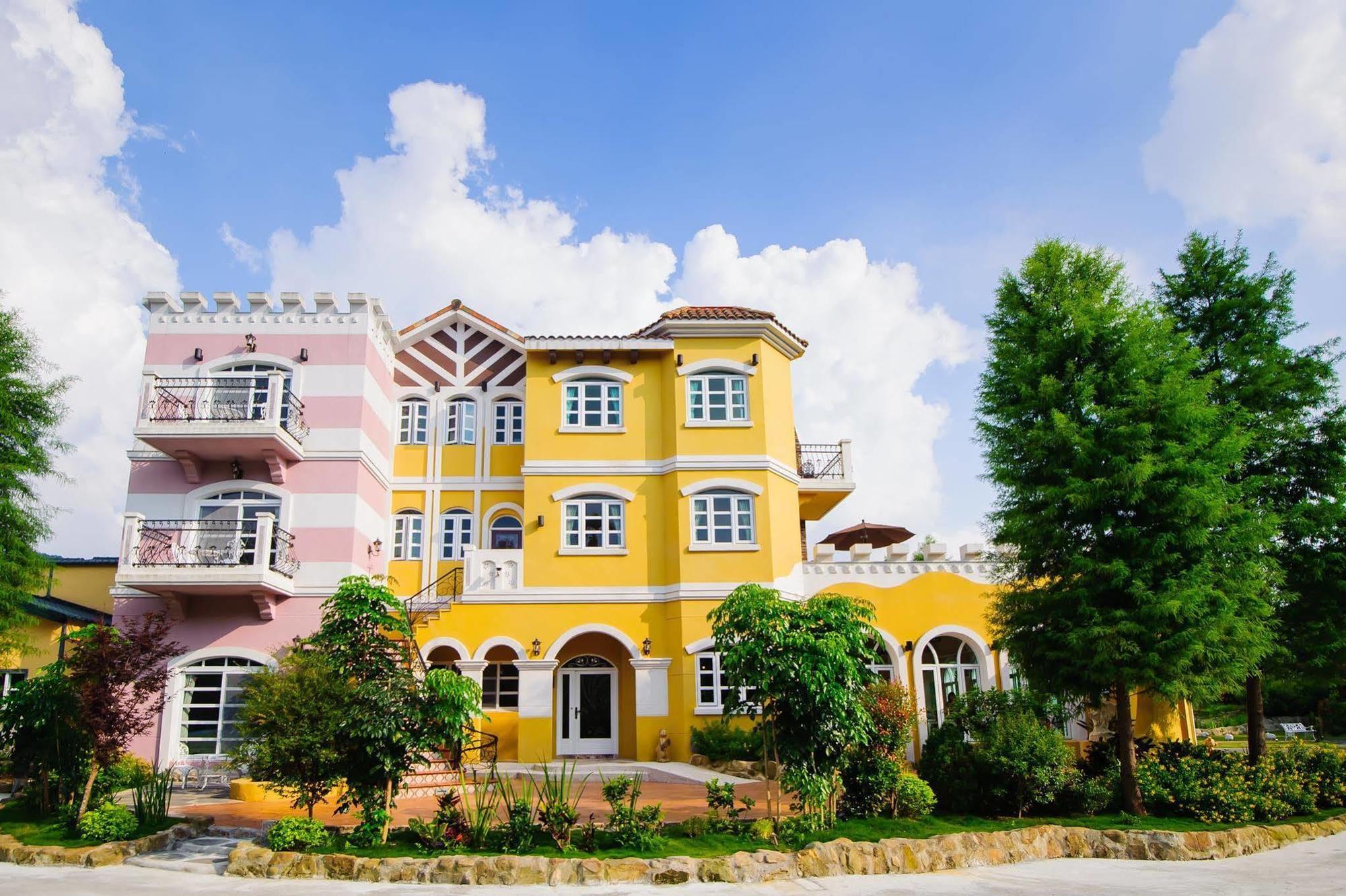 Bed and Breakfast 山閱聖堡羅莊園 Yuchi Exteriér fotografie